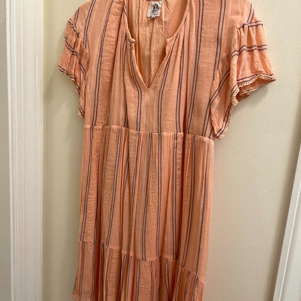 dRA Size XS Peach Gauze Dress or Cover Up